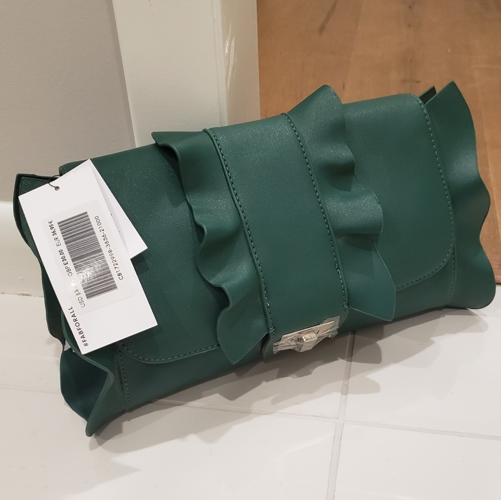 NWT Emerald Green JUSTFAB Clutch/Purse